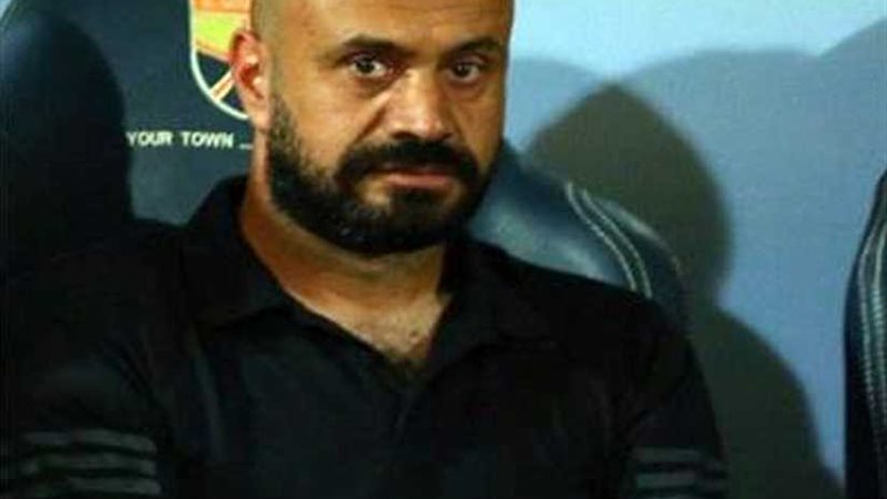 رضا شحاتة مديراً