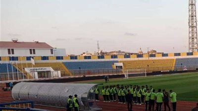 تشديدات أمنية بمحيط استاد الإسماعيلية قبل مباراة الإسماعيلي والمقاصة