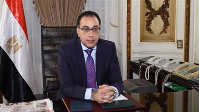 مدبولي: برنامج لتحفيز النقل الجماعي للعمل بالغاز الطبيعي