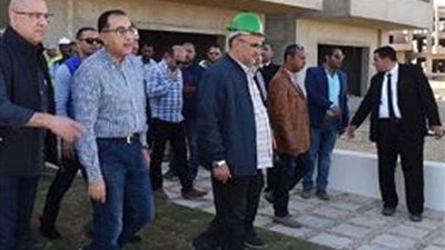 رئيس الوزراء يتفقد مجمع بنبان بأسوان اليوم
