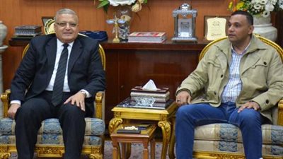 محافظ الدقهلية يستقبل نظيره الأسبق لتهنئته بالمنصب