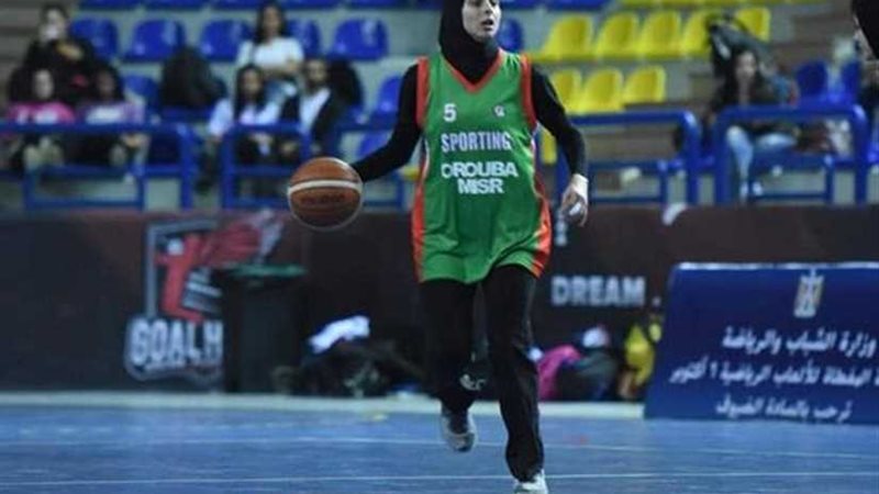 سبورتنج يتأهل لملاقاة