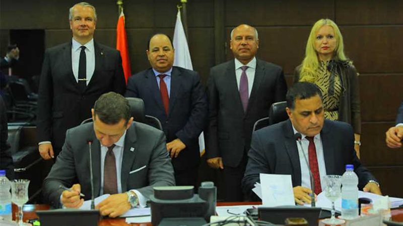 وزيرا النقل والمالية