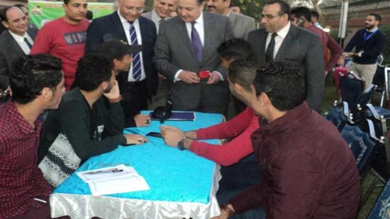 رئيس جامعة بنها يشارك