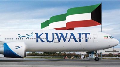 وصول 6 طائرات تقل الكويتيين العائدين من إيران بسبب 