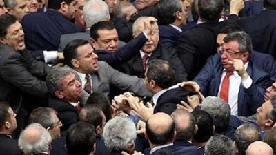 قطر تثير فتنة في البرلمان التركي