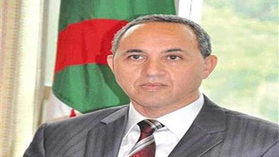 ميهوبي يقر بهزيمته في الانتخابات الرئاسية الجزائرية