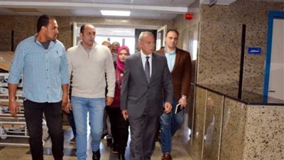 خلال جولة مفاجئة.. محافظ القليوبية يتفقد الأعمال بمستشفى قها بتكلفة 100 مليون جنيه