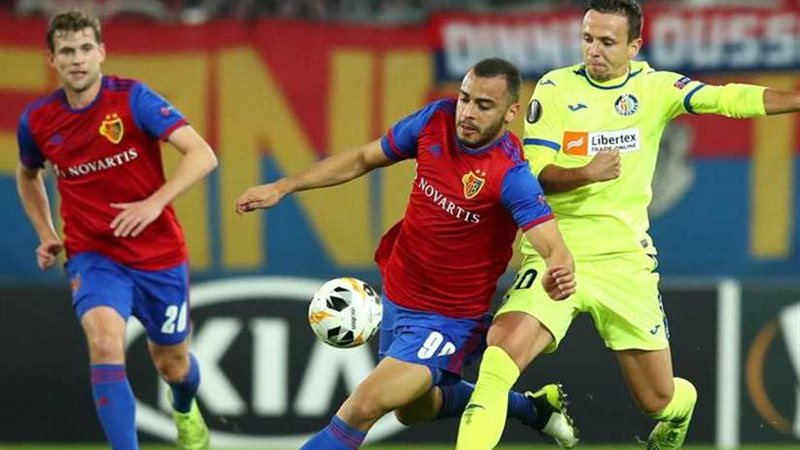 بازل و خيتافي في