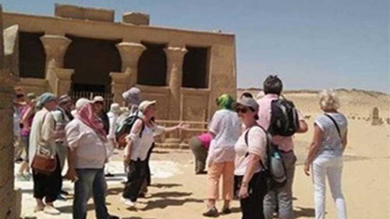 سائحون من أمريكا