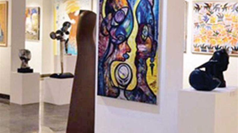 هي.. معرض جديد للفنان