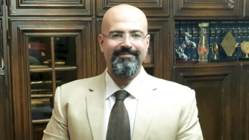 الدكتور/ أسامة كمال