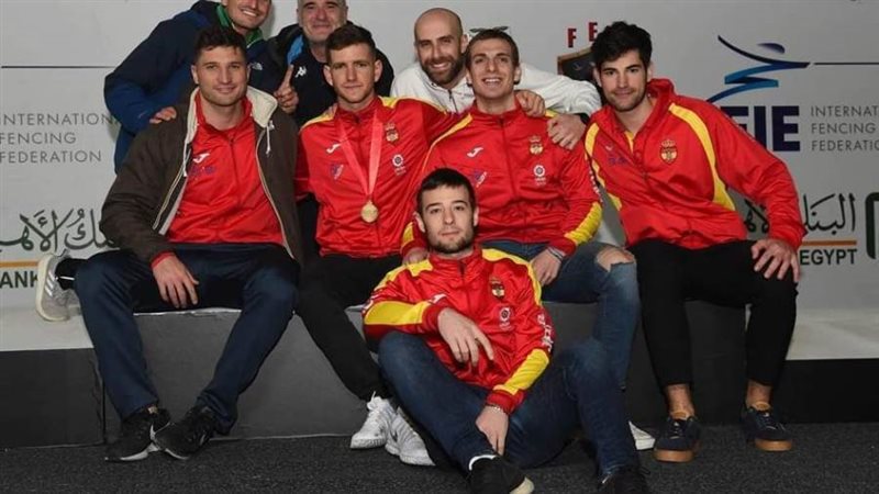 منتخب أسبانيا للسلاح