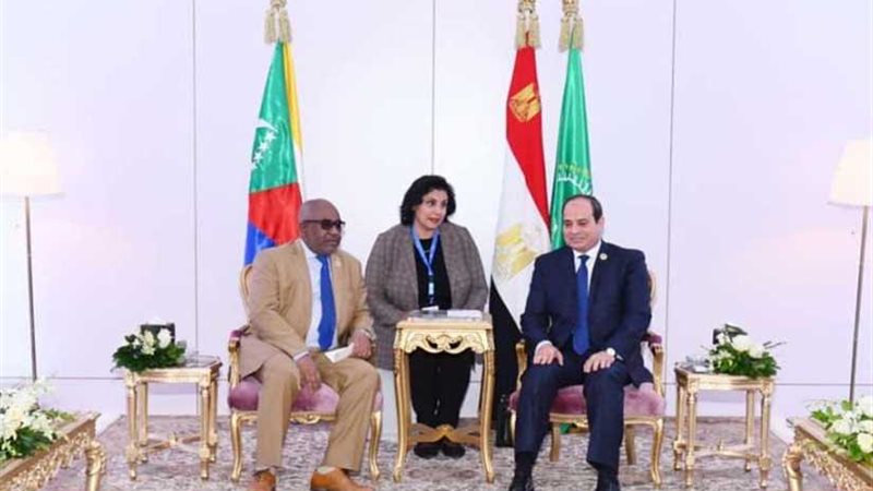رئيس جزر القمر يعرب