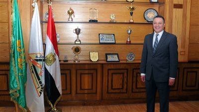 إطلاق تطبيق جامعة بنها على الهواتف الذكية باللغة العربية