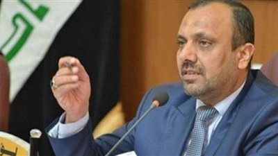 محافظ النجف يطالب الحكومة بمنع دخول الإيرانيين إلى العراق