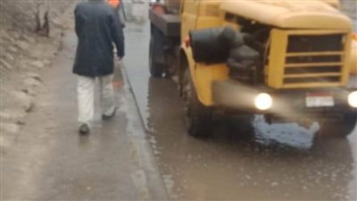 نائب محافظ القاهرة تتابع شفط الأمطار