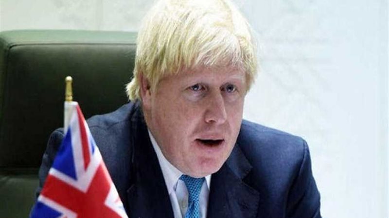 المئات يتظاهرون في