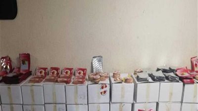 ضبط 100 كيلو من أدخنة المعسل قبل تهريبها خارج البلاد إلى إحدى الدول العربية