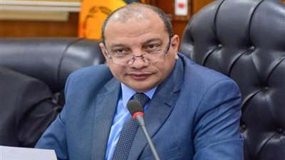 ١٠٠ شاشة تفاعلية ذكية للمحاضرات بجامعة بنى سويف