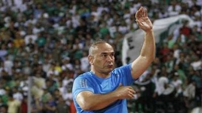 طرد إبراهيم حسن في مباراة سموحة وأسوان