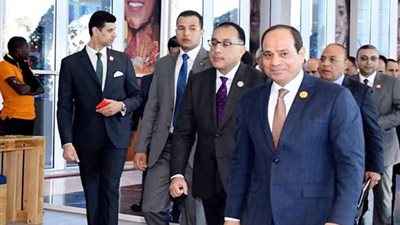 فيديو.. نشاط الرئيس السيسي اليوم في شرم الشيخ