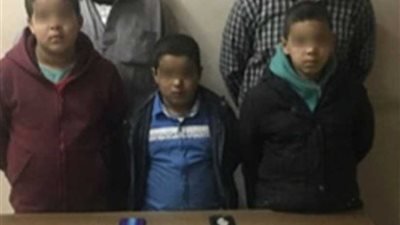 القبض على بائعين استغلا 3 أطفال للتسول بــ
