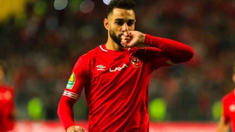 عمرو السولية يضرب
