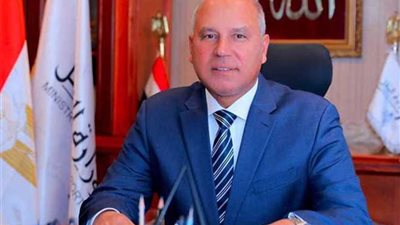 الوزير يبحث مع 