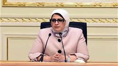 وزيرة الصحة تختتم زيارتها للأقصر