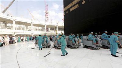 السعودية: غسل وتعقيم المسجد الحرام 4 مرات يومياً