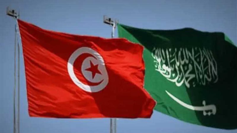 السعودية وتونس تبحثان