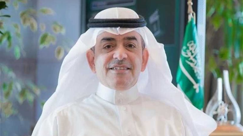 مدير إسيسيكو ووزير