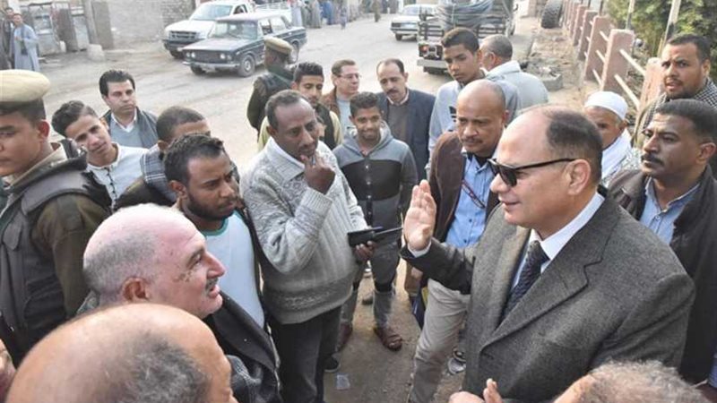 محافظ أسيوط يشكل