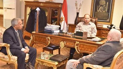 محافظ أسيوط يعلن بدء تنفيذ خطة تطوير المحاجر حفاظًا على حقوق الأجيال القادمة