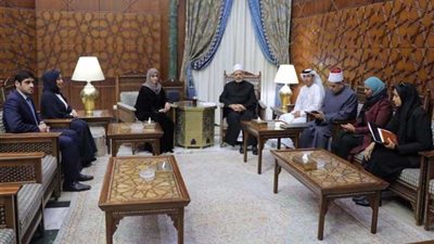شيخ الأزهر يُشيد بجائزة محمد بن زايد للمعلم المثالي.. ويؤكد: خطوة على طريق إصلاح التعليم