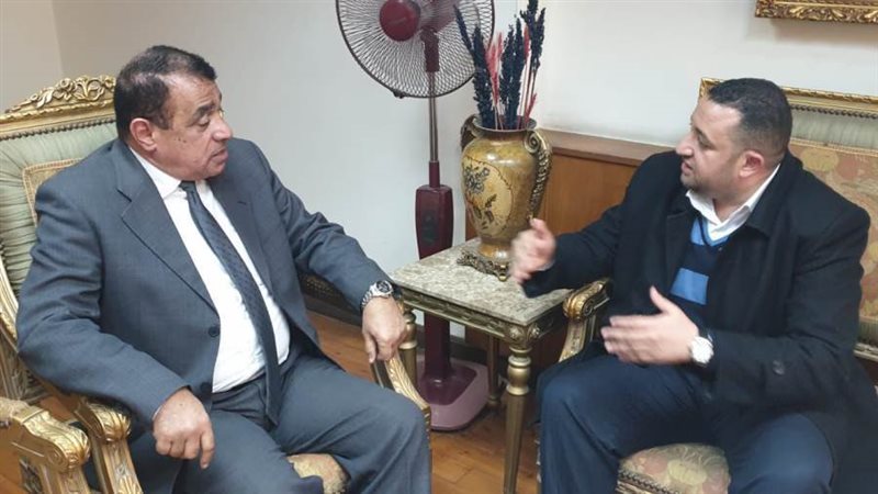 عبد القادر مع رئيس