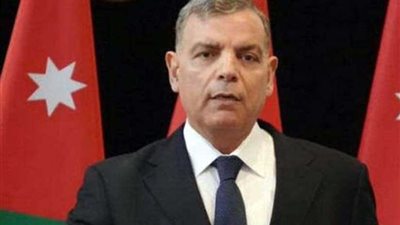 وزير الصحة الأردني يطالب المواطنين بعدم التقبيل بسبب انتشار الإنفلونزا