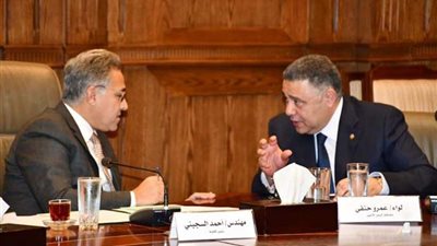 بالصور.. محافظ البحر الأحمر في أول حضور برلماني: 