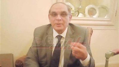 وزير التعليم العالي الأسبق يكشف لـ