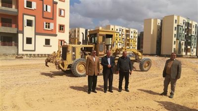 «بهجات» يتفقد وحدات الإسكان الاجتماعي بـ«السادات»