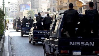 حملات لضبط المخالفات والخارجين على القانون في عدة محافظات