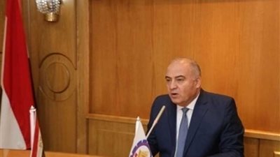 محافظ قنا يفتتح معرضا للمنتجات الحرفية واليدوية بدعم من وزارة الشباب والرياضة