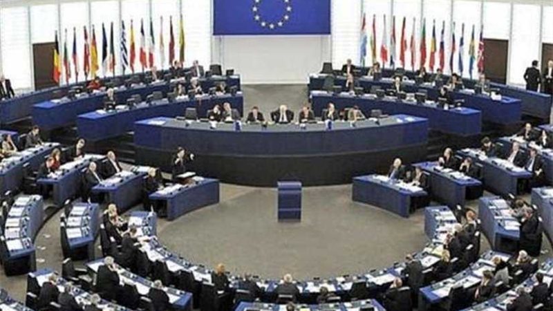 المجلس الأوروبي يجدد