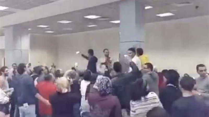 مطار القاهرة الدولى