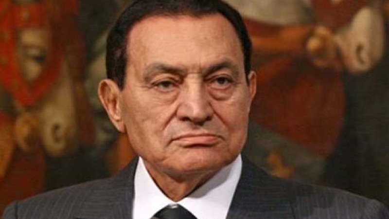 الرئيس الأسبق حسني