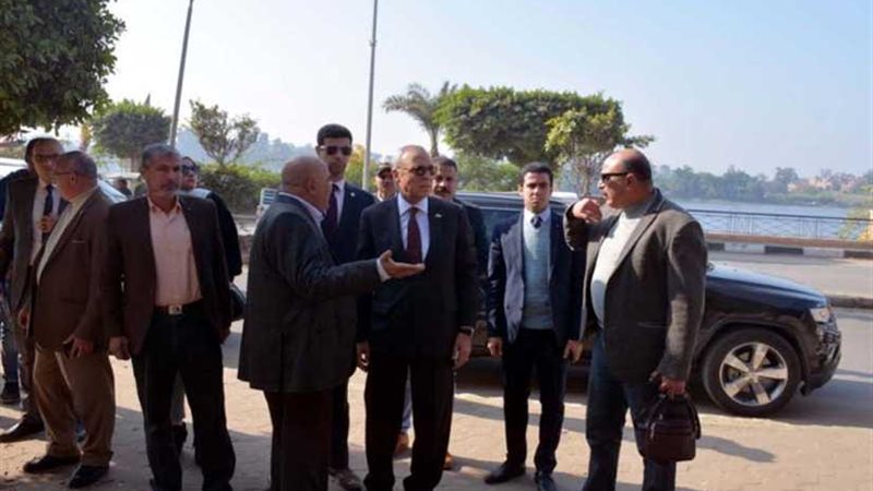 محافظ القليوبية يتفقد