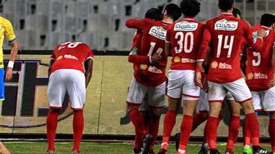قطار الأهلي يدهس الدراويش .. ويحقق فوزه السابع