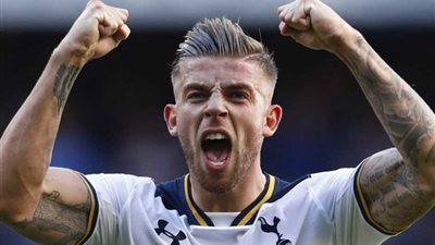 المدافع البلجيكي توبي ألديرفيريلد يجدد عقده مع توتنهام حتى 2023