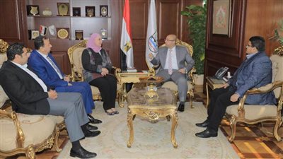 محافظ بني سويف يستقبل وزيرة التضامن الاجتماعي